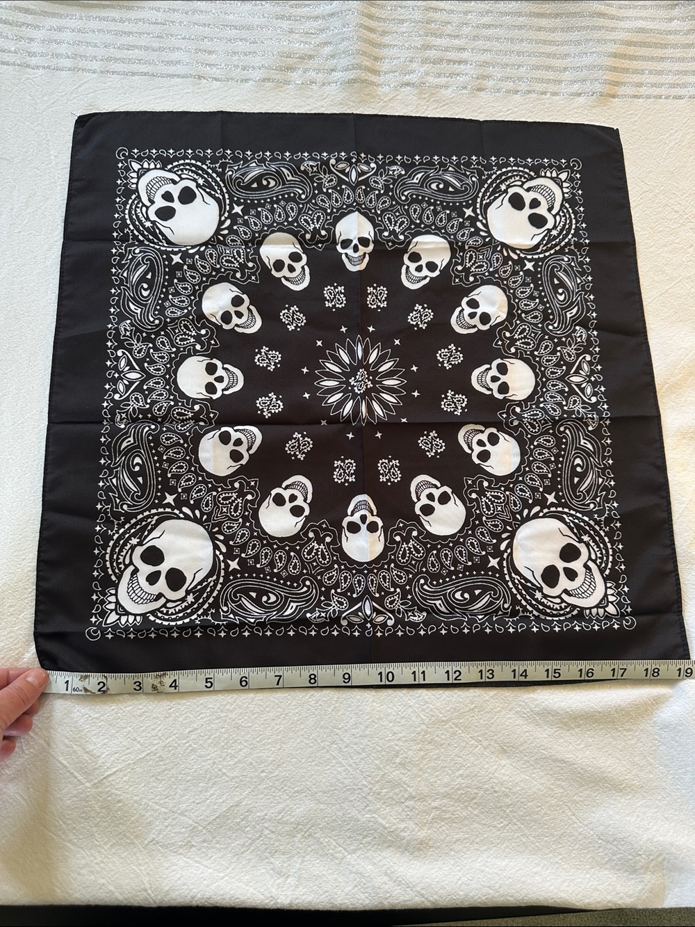 2️⃣Black Skull Bandana Polyester new